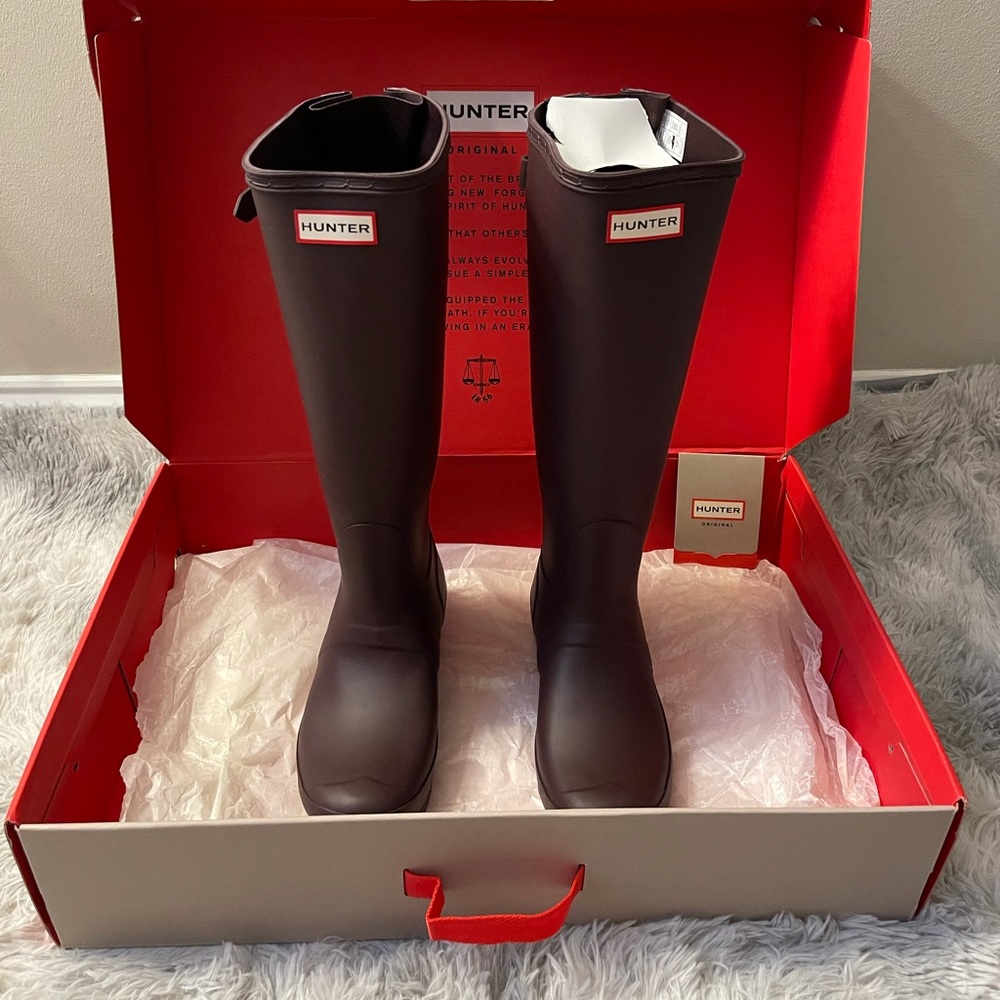 HUNTER RAIN BOOTS